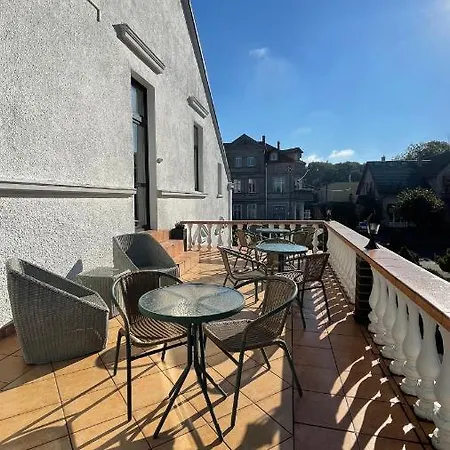 Pod Wozem Pensjonat Trzebiatow nad Rega