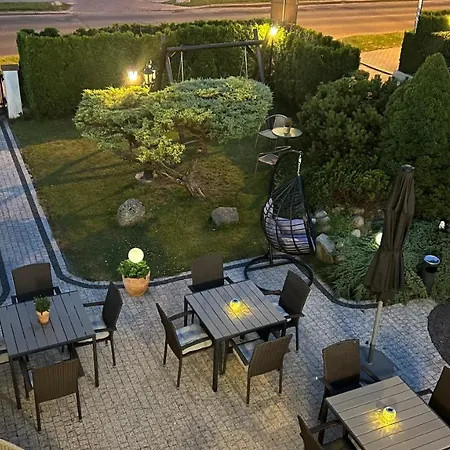 Pensjonat Pod Wozem Trzebiatow nad Rega