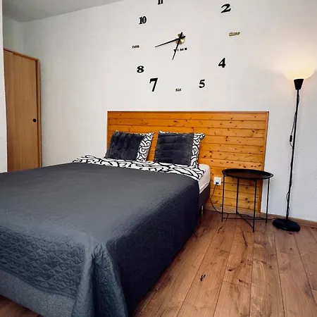 Pod Wozem Pensjonat Trzebiatow nad Rega