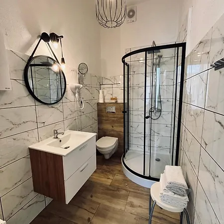 Pod Wozem Pensjonat Trzebiatow nad Rega