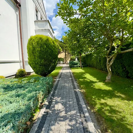Pod Wozem * Trzebiatow nad Rega