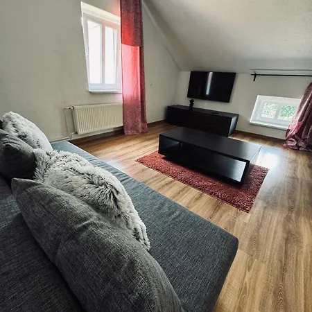 Pod Wozem Trzebiatow nad Rega