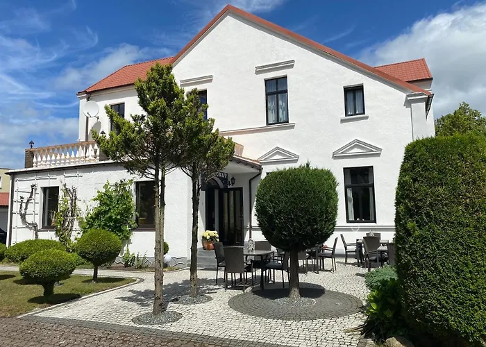 Pod Wozem בית הארחה