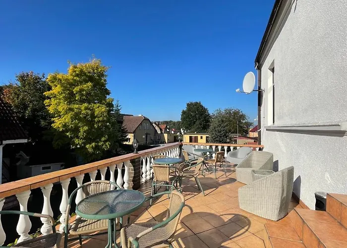 Pod Wozem Trzebiatow nad Rega