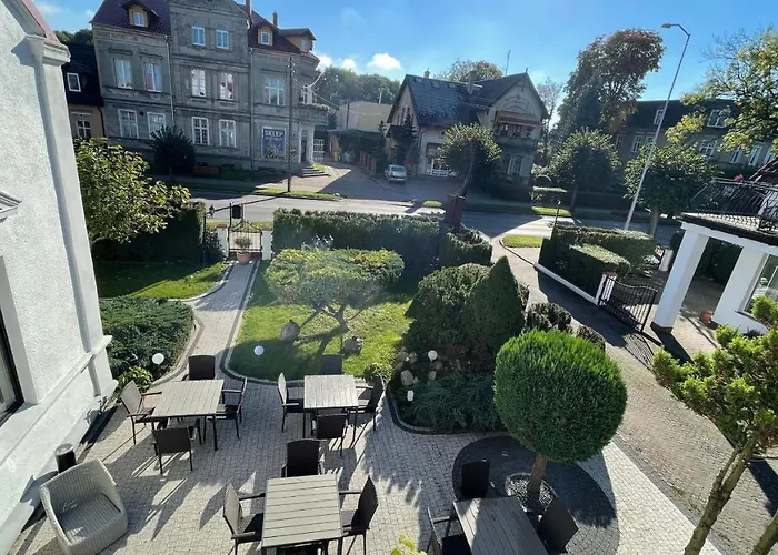 Pod Wozem 3* Trzebiatów nad Regą