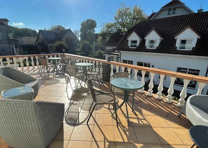 Pod Wozem Trzebiatow nad Rega