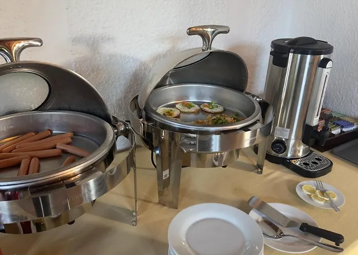 Pod Wozem Trzebiatow nad Rega