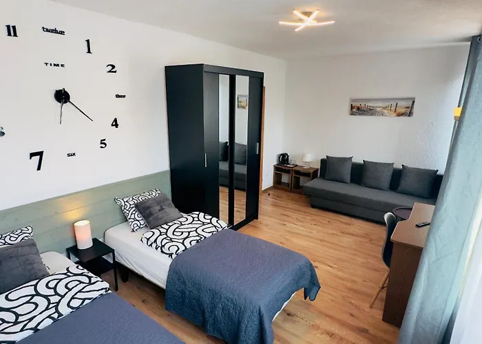 Pod Wozem בית הארחה Trzebiatow nad Rega