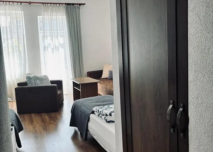 Pensjonat Pod Wozem Trzebiatow nad Rega