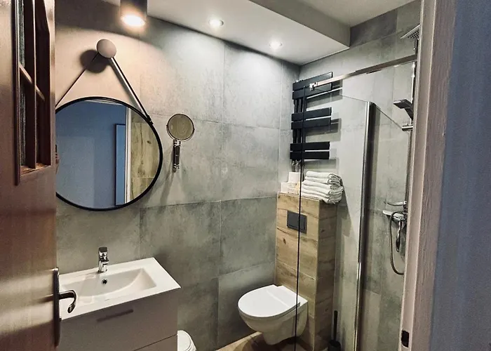 Pod Wozem Pensjonat 3*