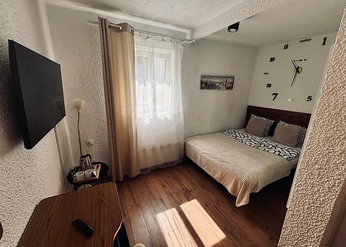 Pod Wozem 3* Trzebiatow nad Rega